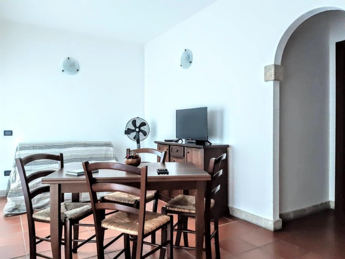 Villa Raffaello Porto San Paolo  Eksteriør billede